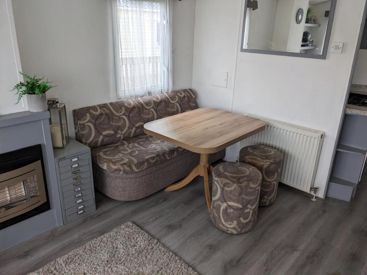 Static Caravan On Lady'S Mile Holiday Park Dawlish Zewnętrze zdjęcie